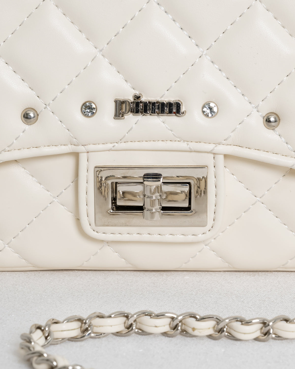 チャーム付きキルティングミニショルダー