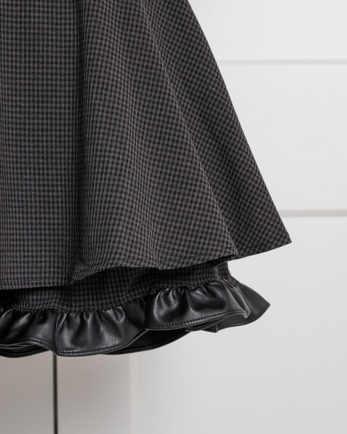 バイカラーレザーリボンセットアップ