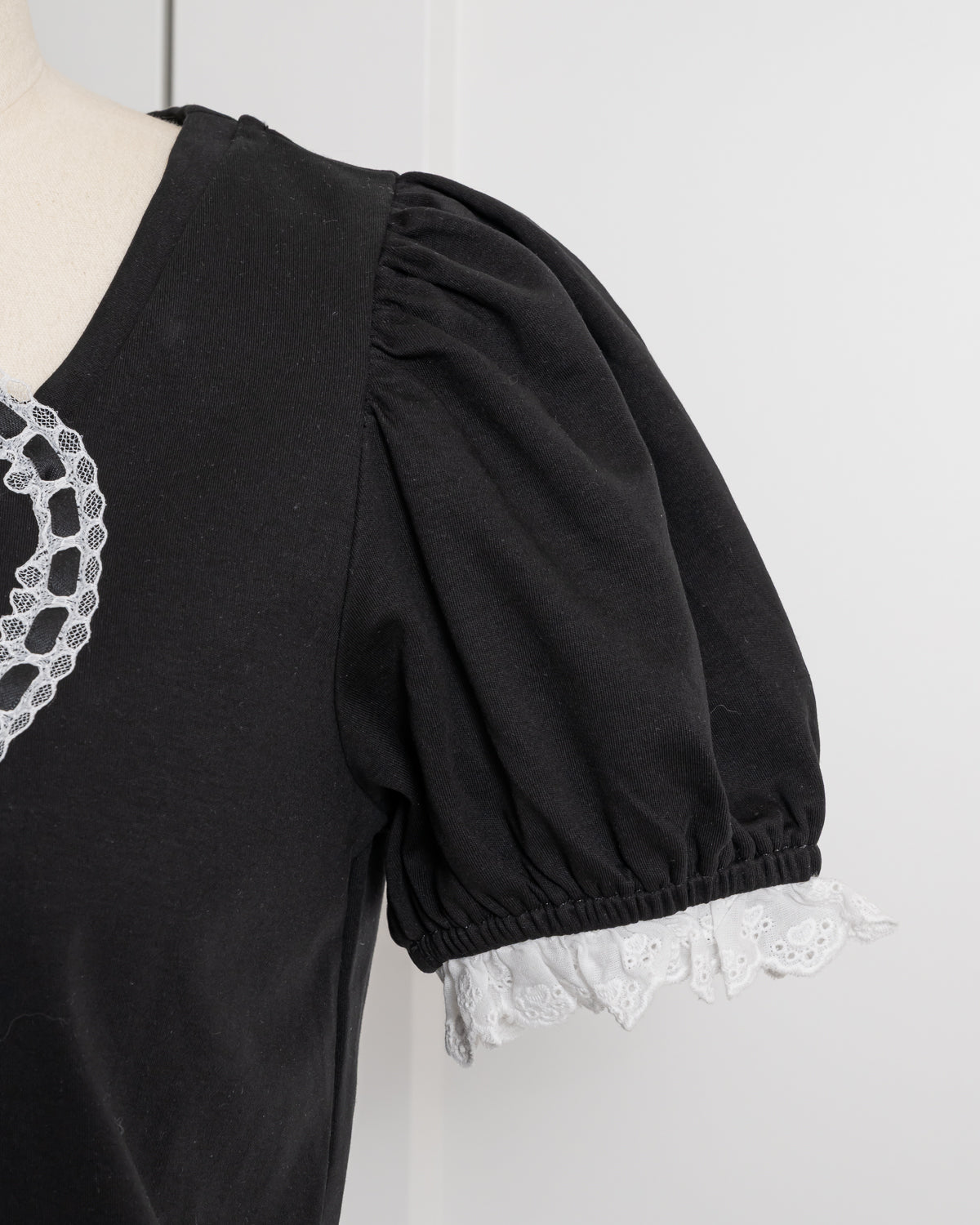 ハートレースパフスリーブTシャツ