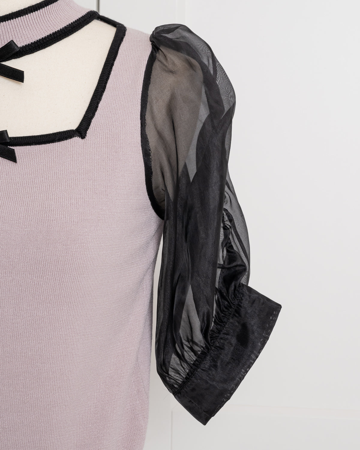 はしごレースチョーカーニット