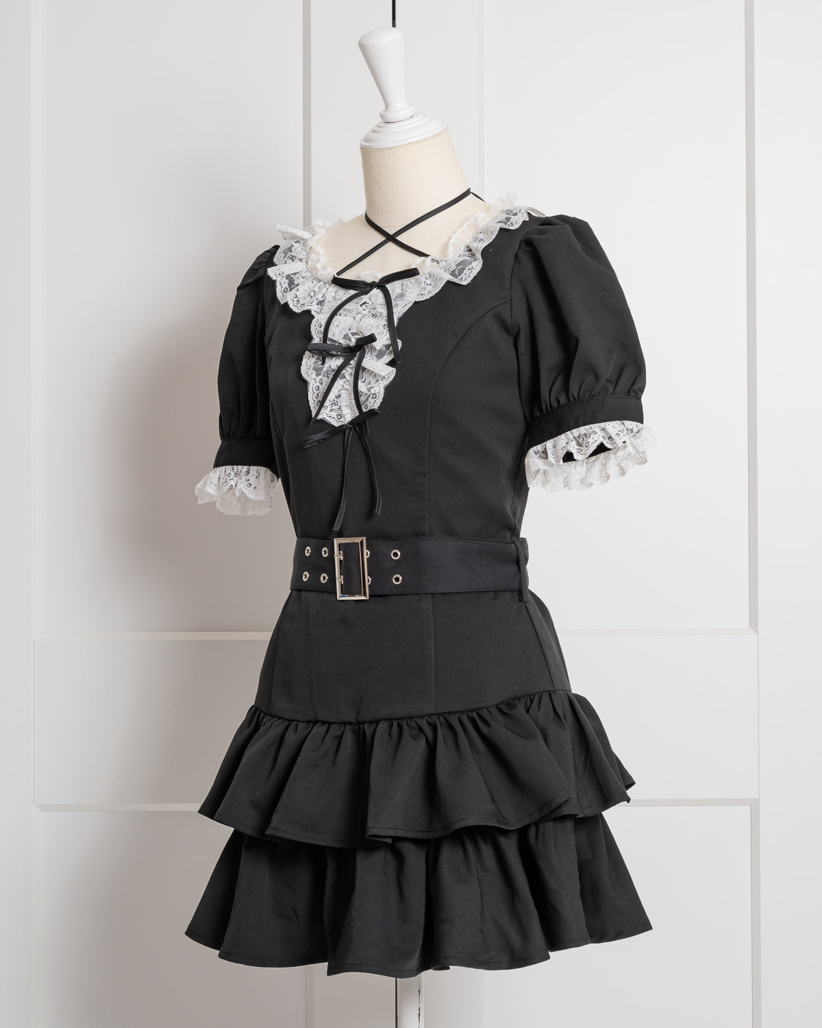 レースフリルティアードミニワンピース