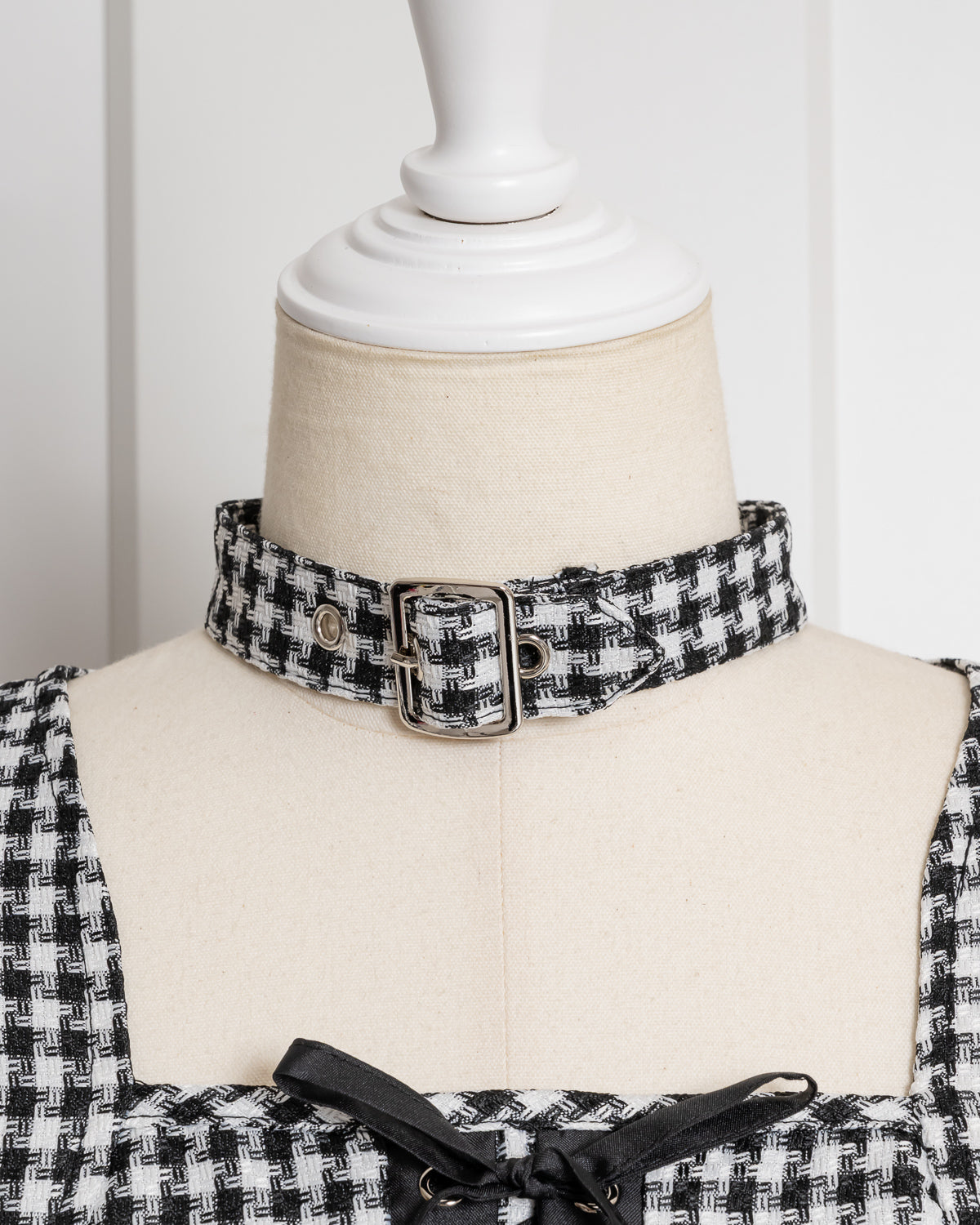 サイドクロスチョーカーフレアワンピース