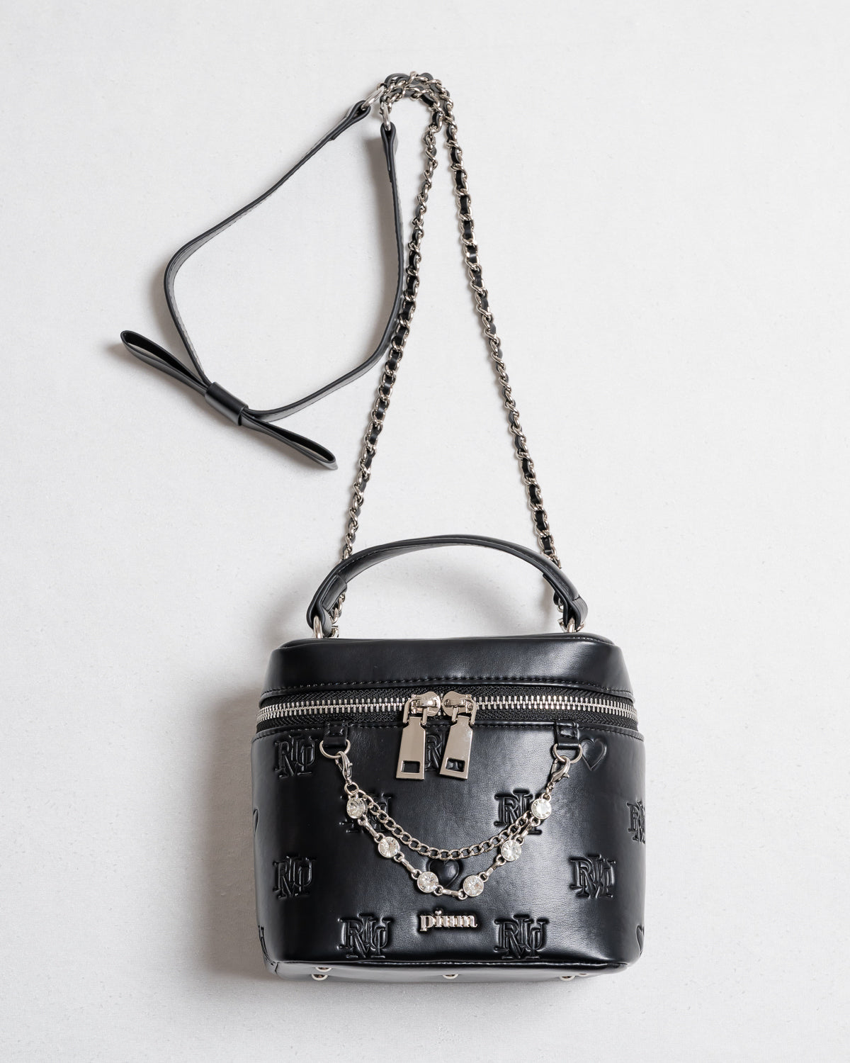 カラー:ブラック