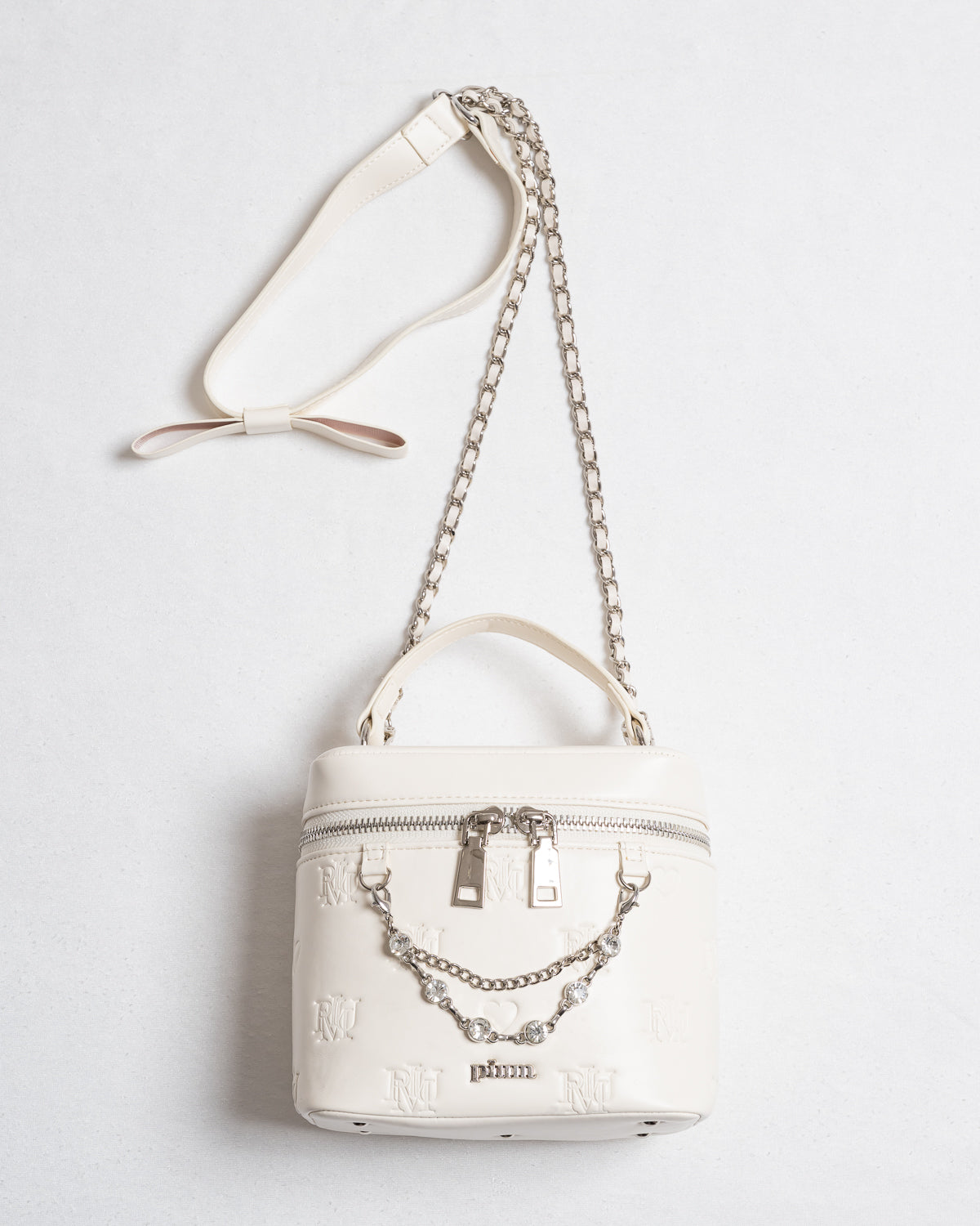 カラー:アイボリー