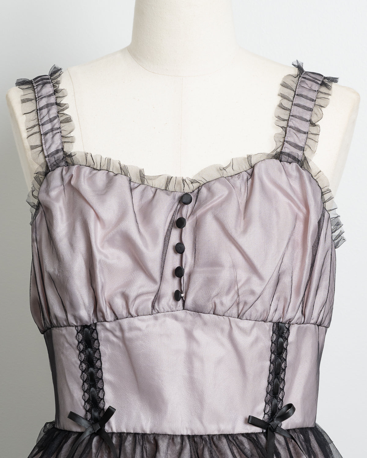 チュールフリルジャンパースカート