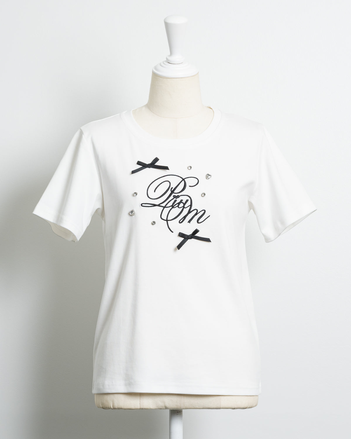 カラー:ホワイト×ブラック