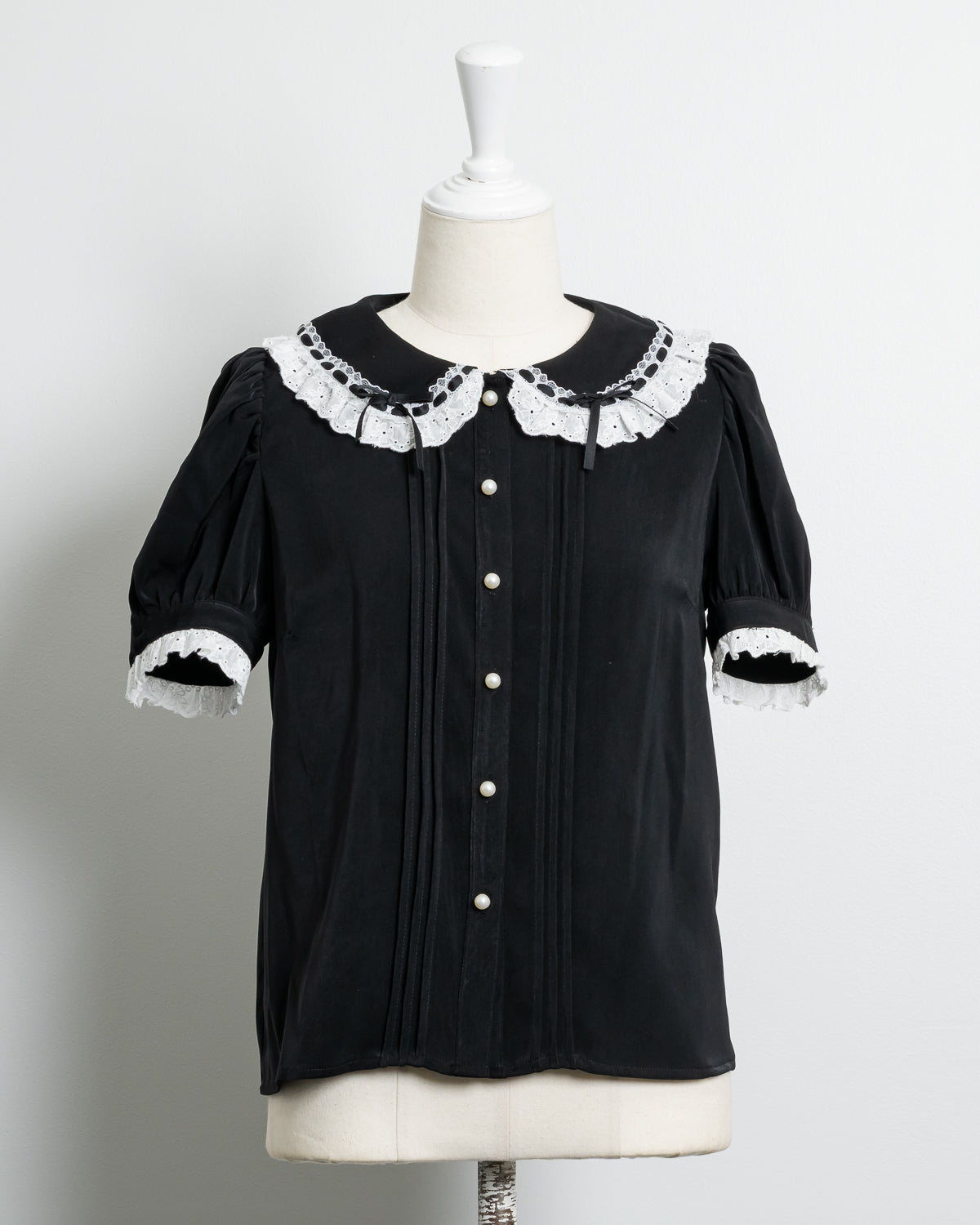 カラー:ブラック