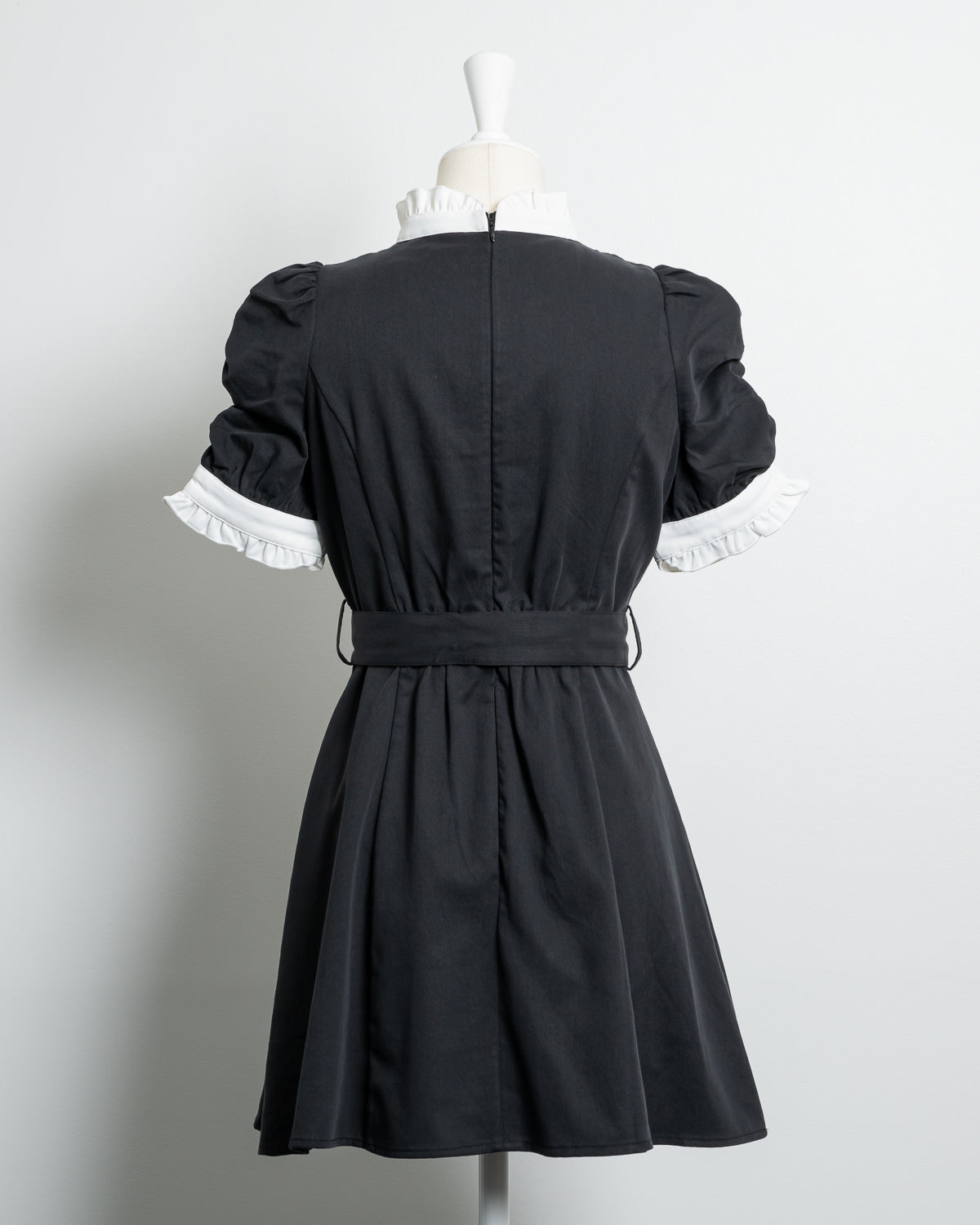 ヨークフリルベルト付き半袖ワンピース