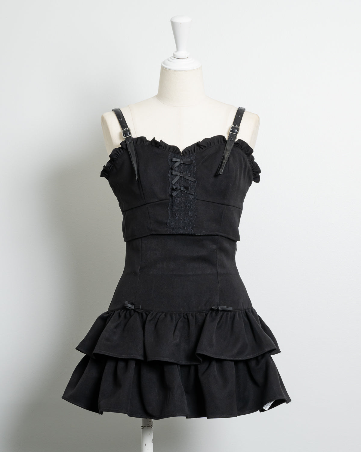 カラー:ブラック