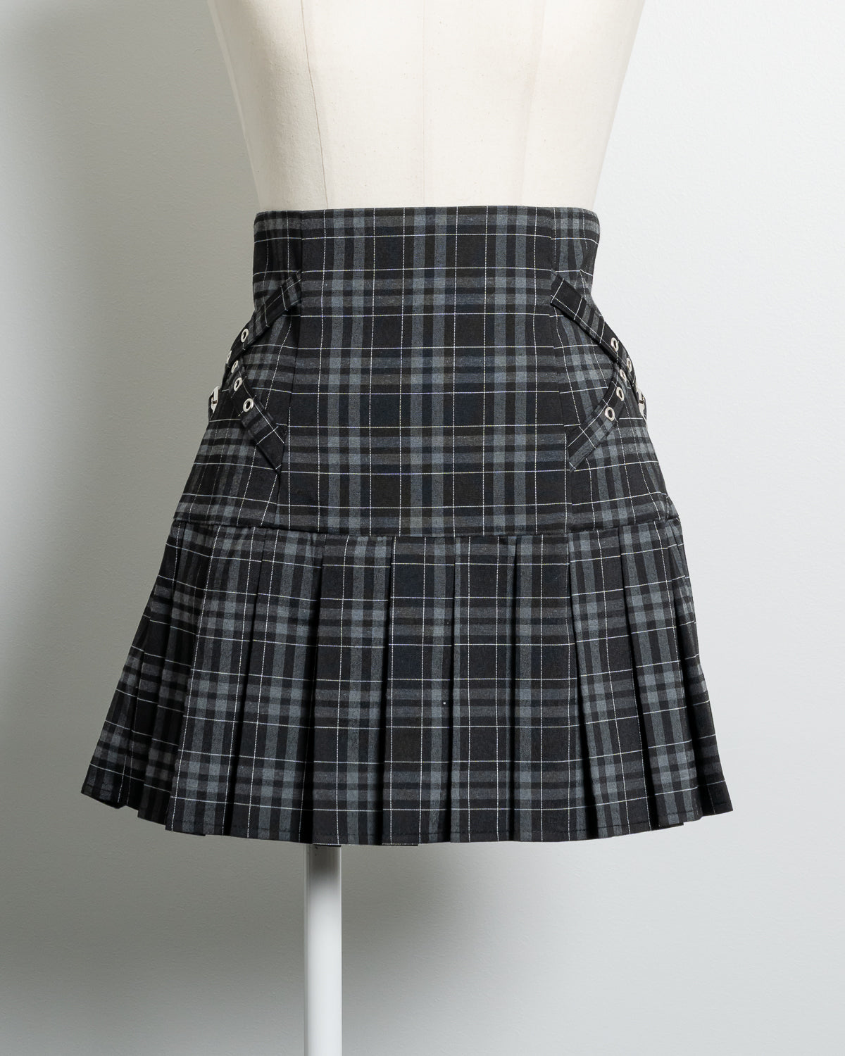 カラー:ブラックチェック