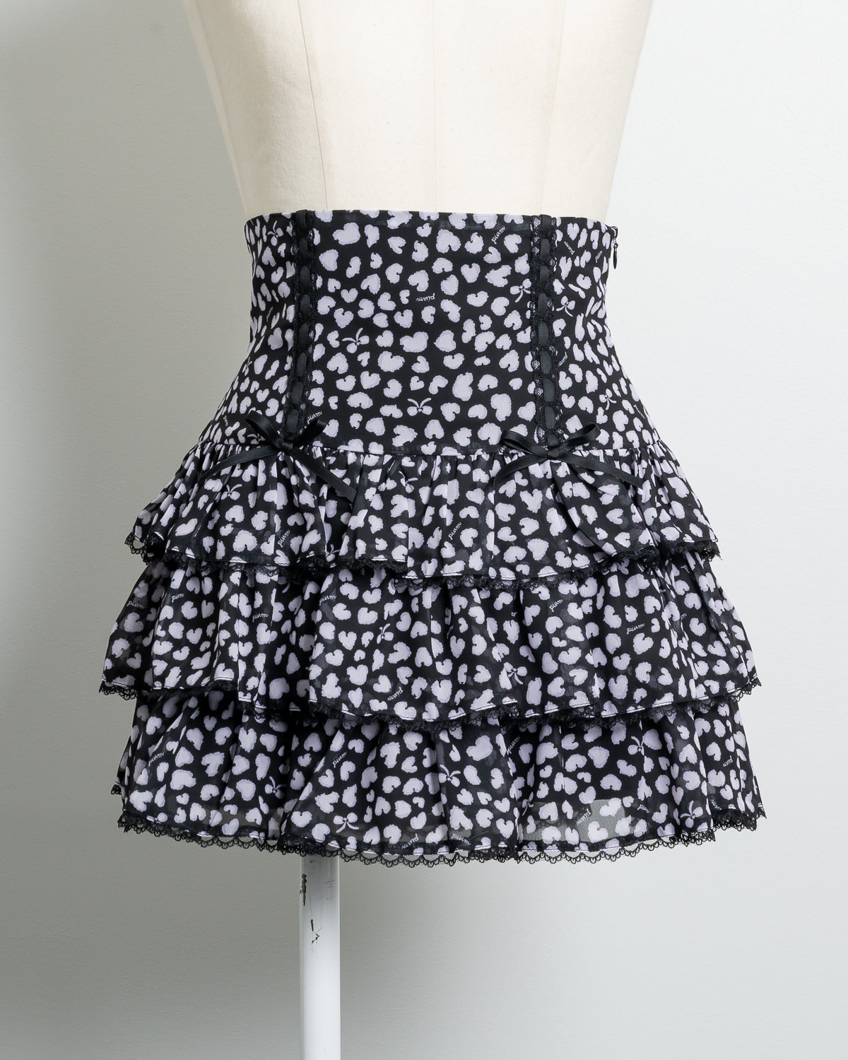 カラー:ブラック