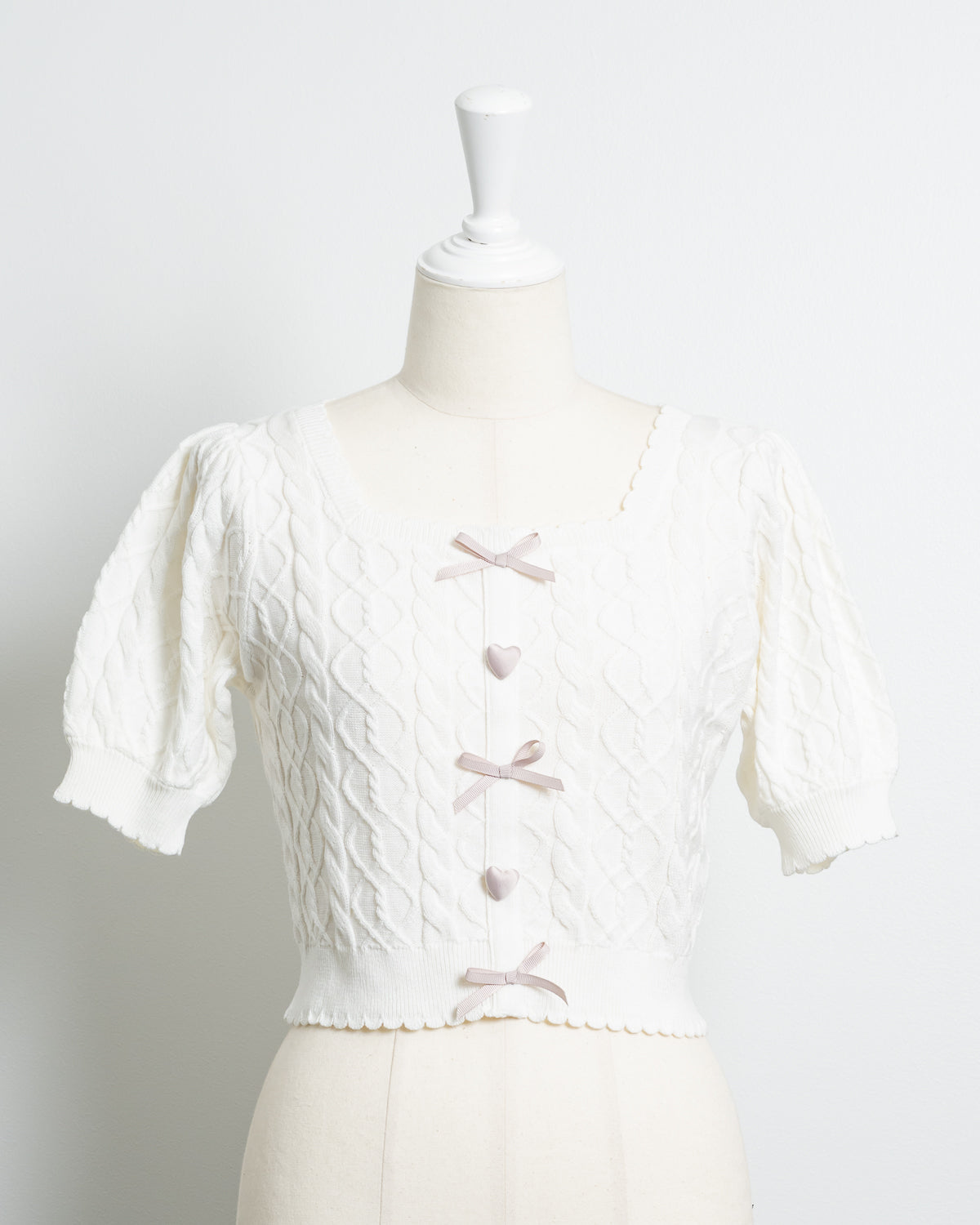 カラー:ホワイト