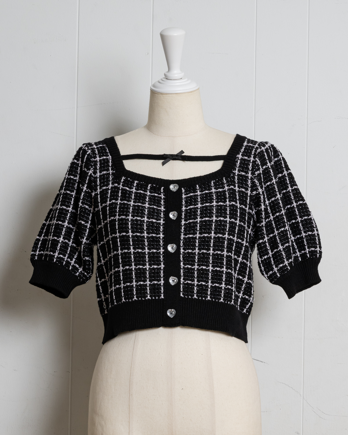 カラー:ブラック