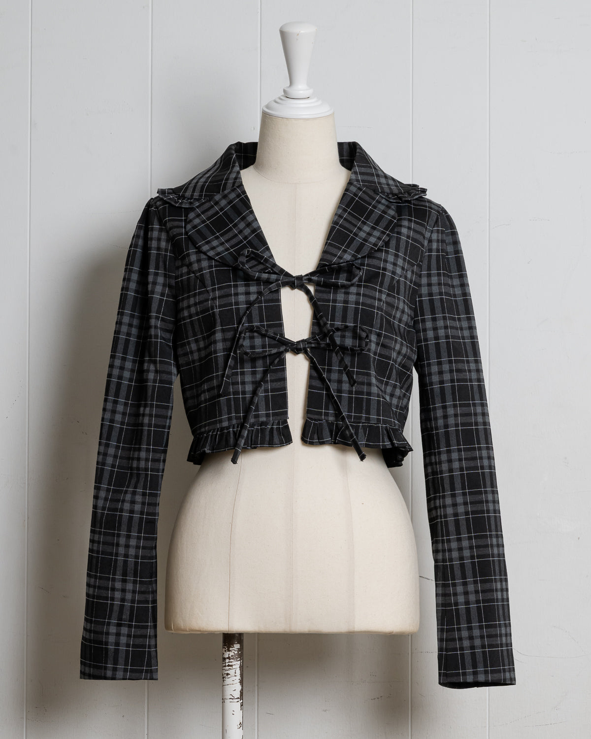 カラー:ブラック