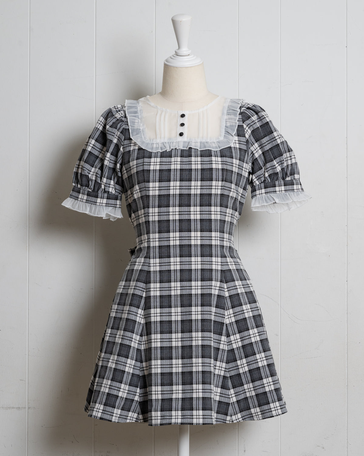 カラー:アイボリーチェック