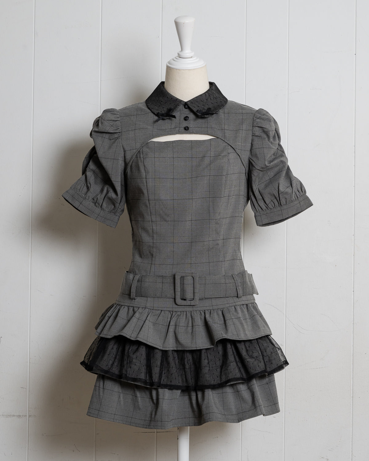 カラー:グレーチェック