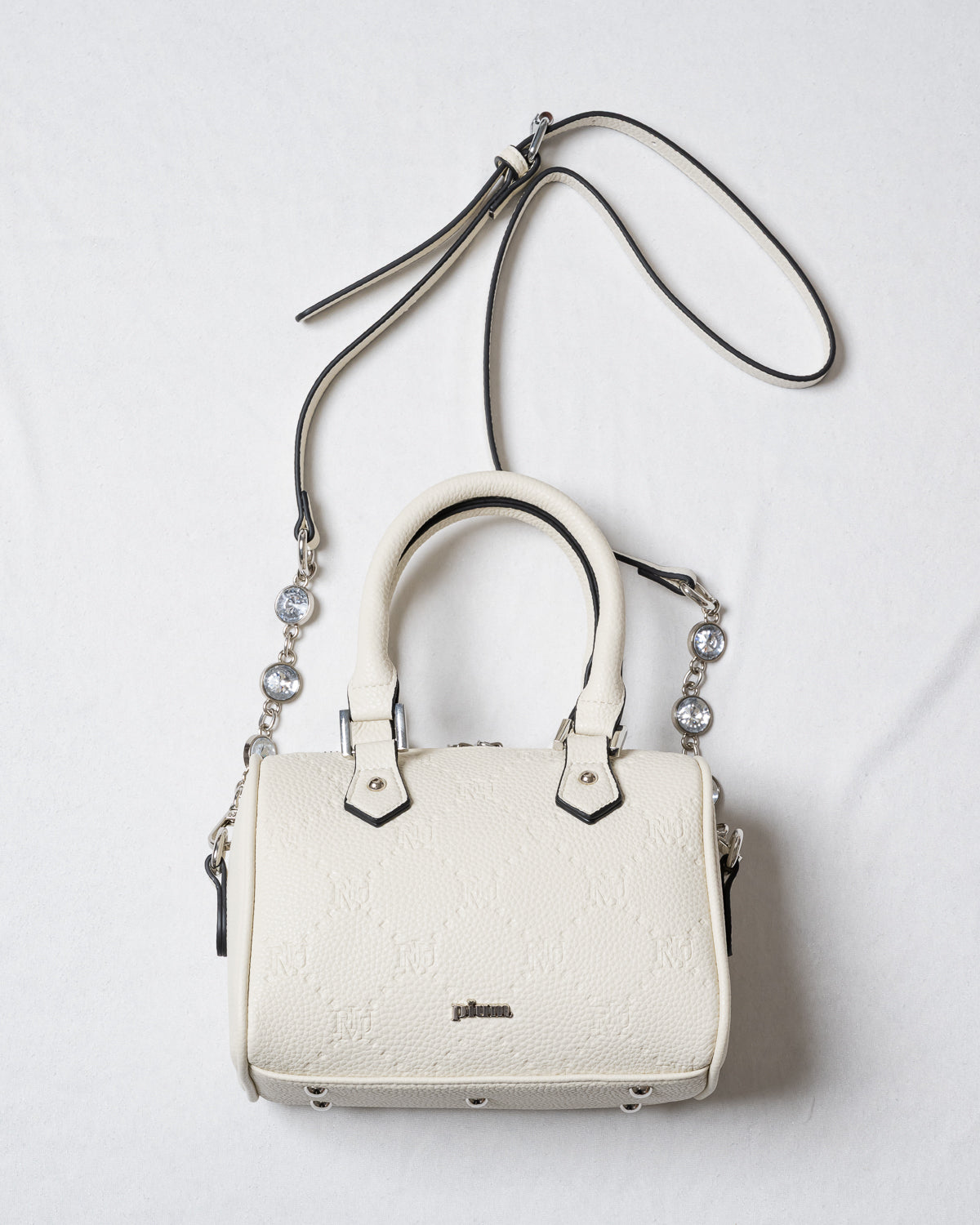 カラー:ホワイト