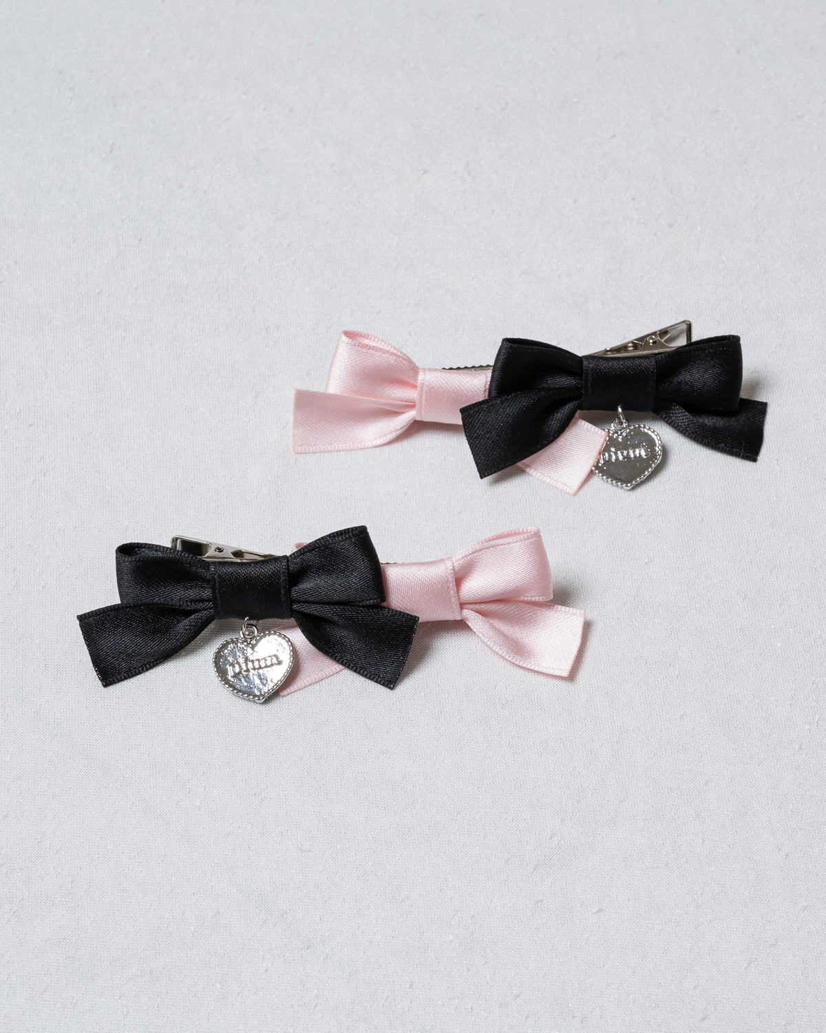 カラー:ピンク×ブラック