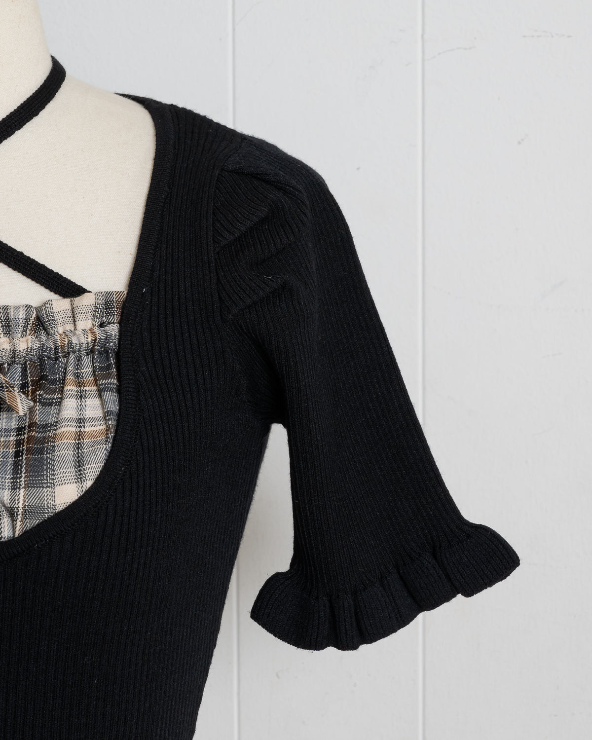 ヨーク切替ハートボタンニット