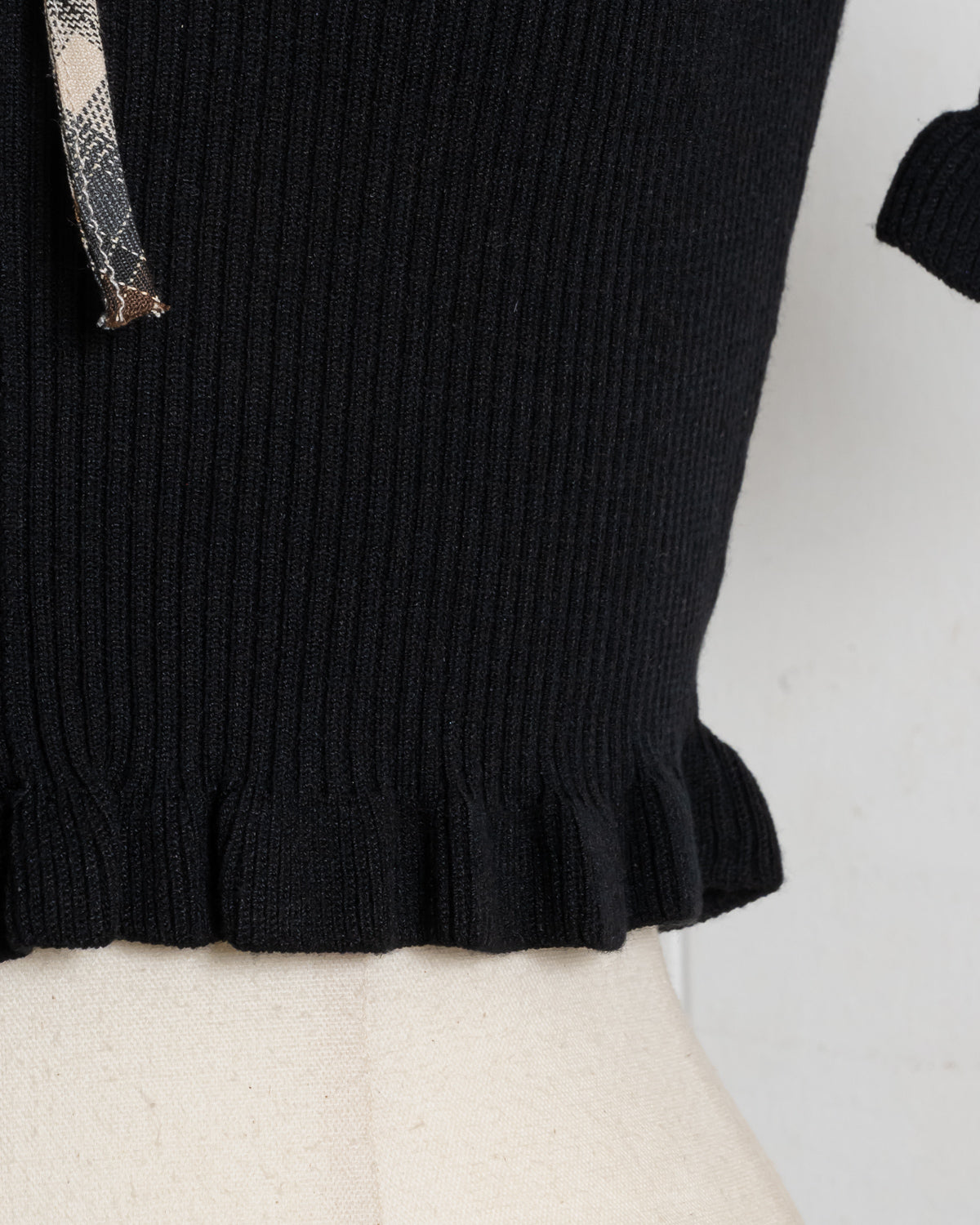 ヨーク切替ハートボタンニット