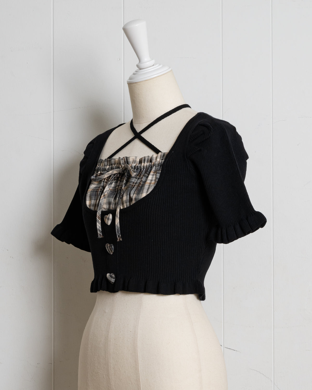 ヨーク切替ハートボタンニット