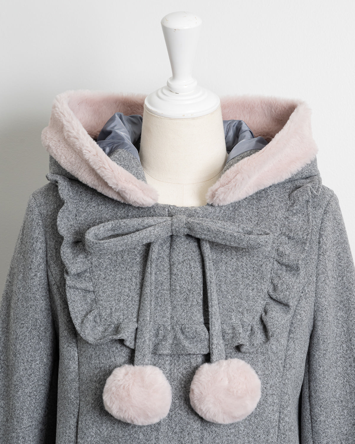 ファーリボンヨークフリルショートコート