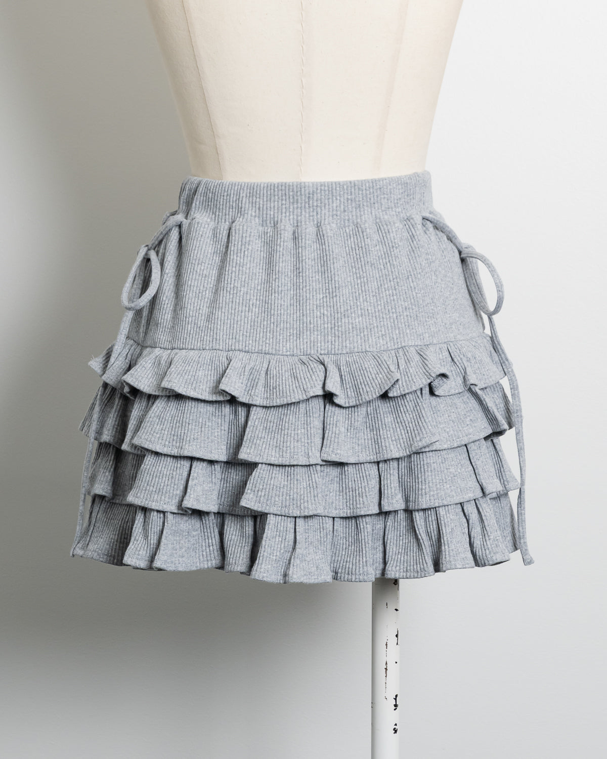 ドーリーフリルカットソーセットアップ