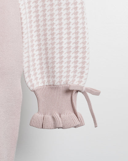 フリルカラーハートボタンニットワンピース