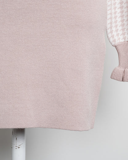 フリルカラーハートボタンニットワンピース