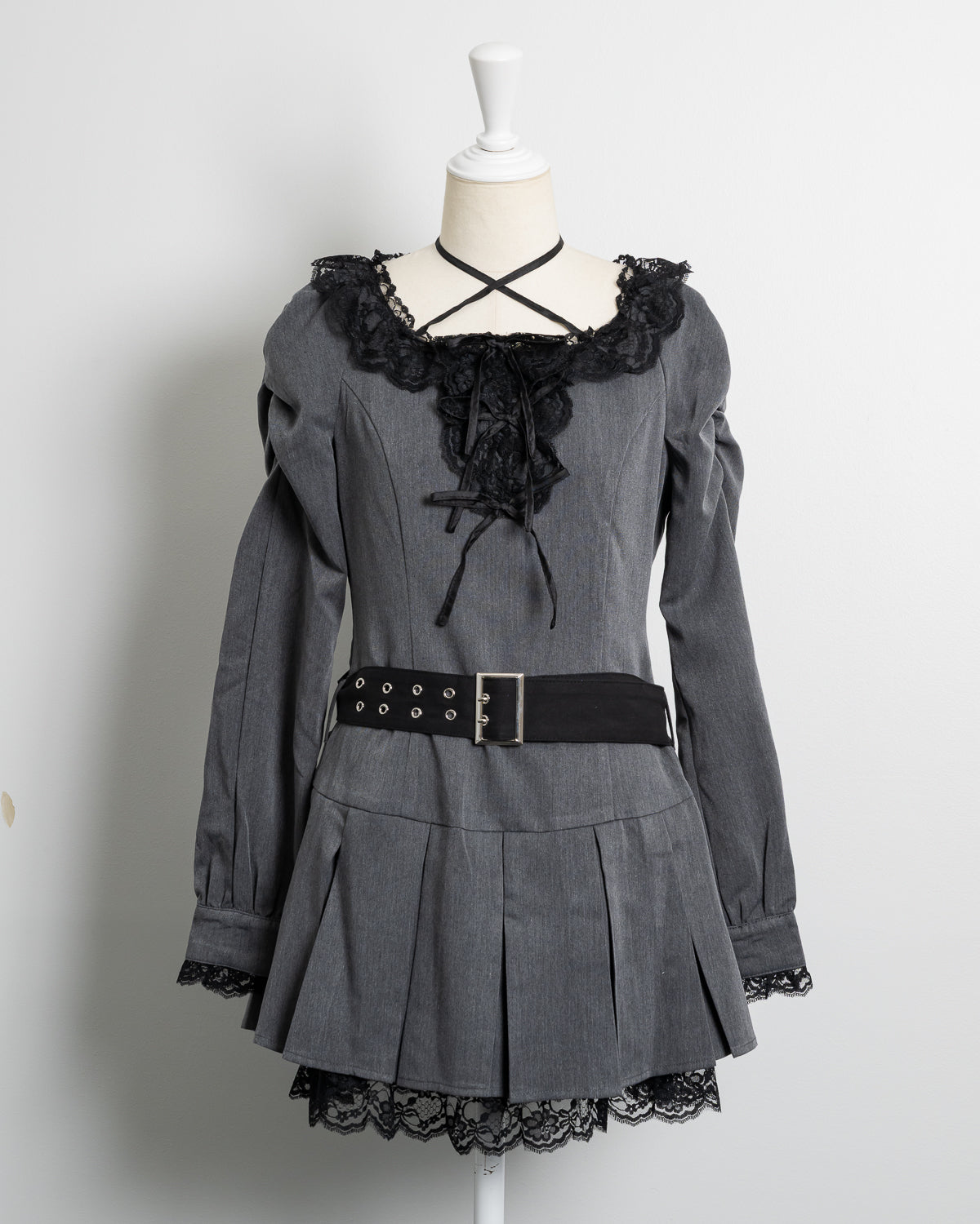 カラー:チャコール