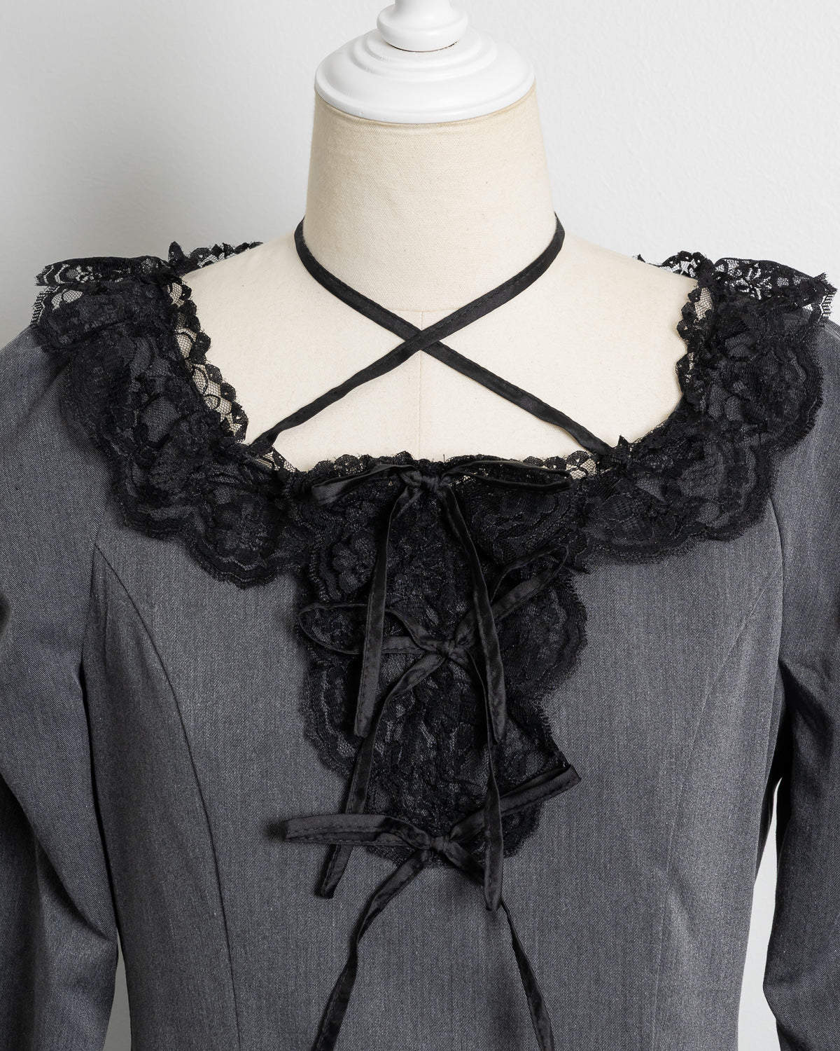 レースフリルプリーツミニワンピース