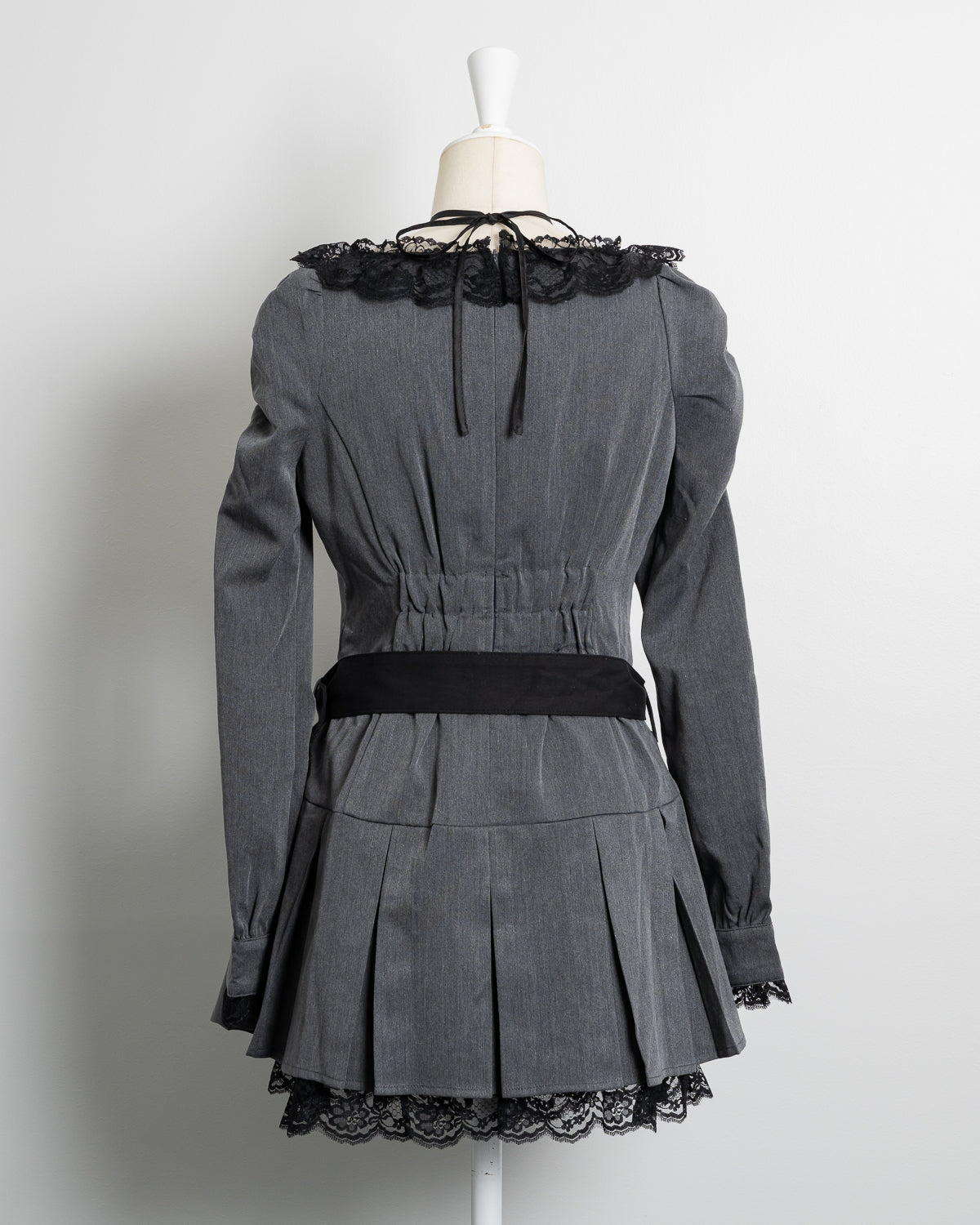 レースフリルプリーツミニワンピース