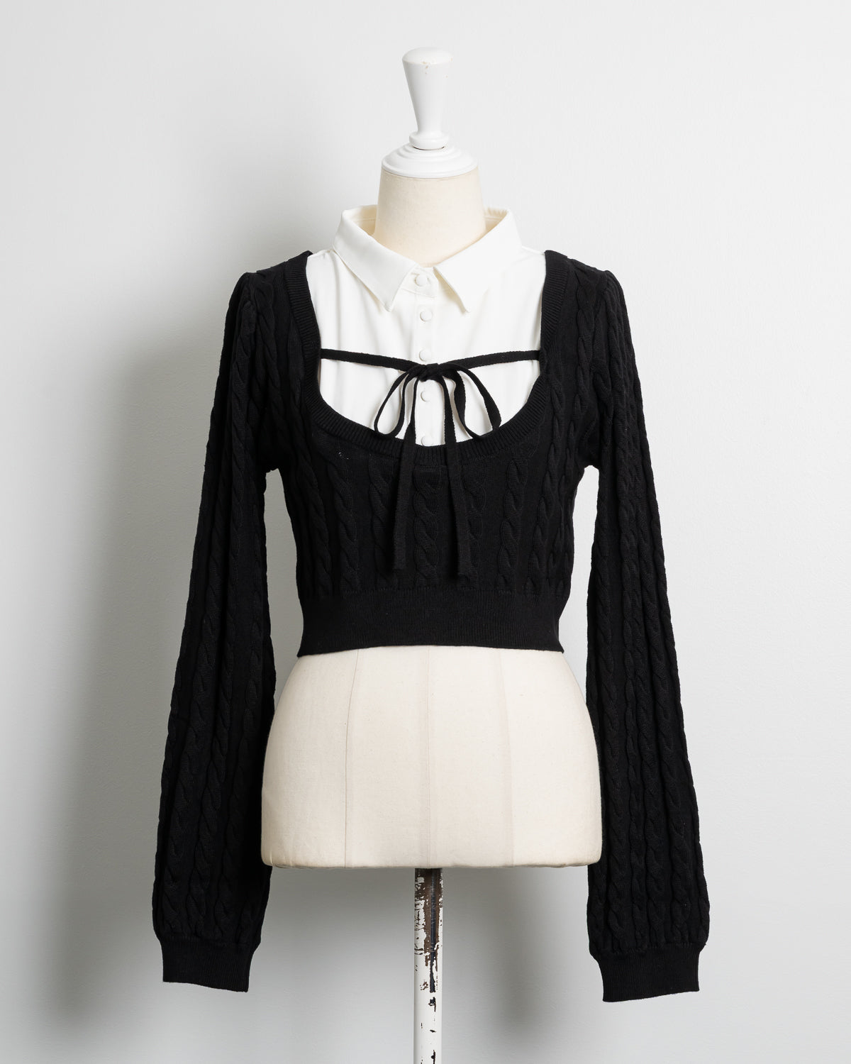 カラー:ブラック