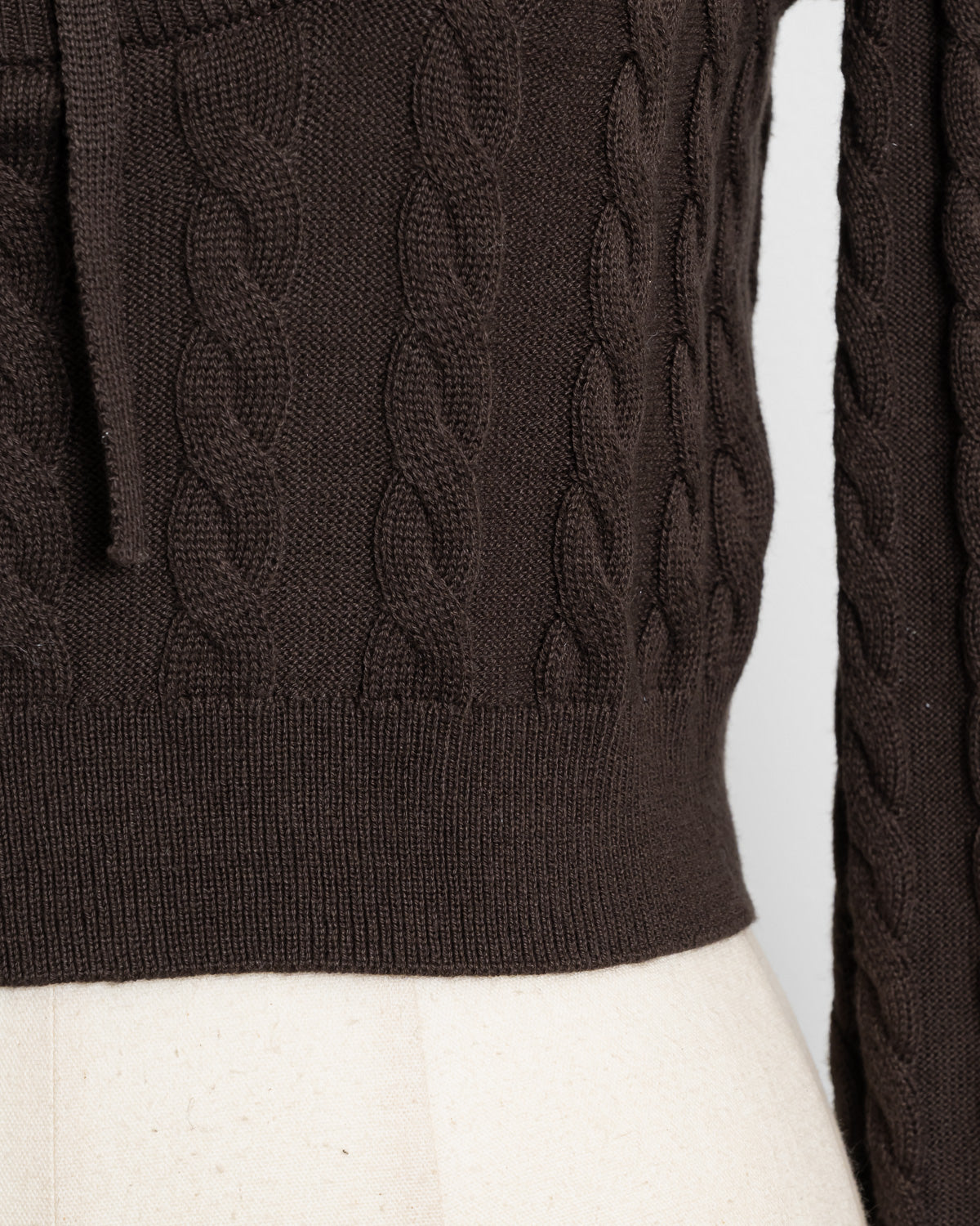 レイヤードケーブル長袖ニット