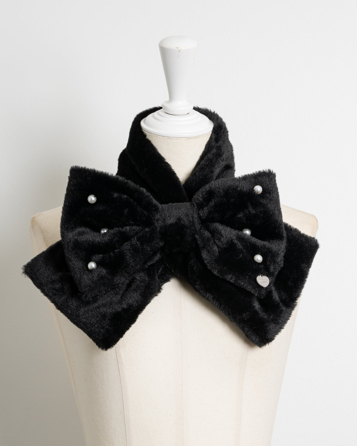 pium ビッグリボンパールファーティペット ビッグリボンパールファーティペット – pium