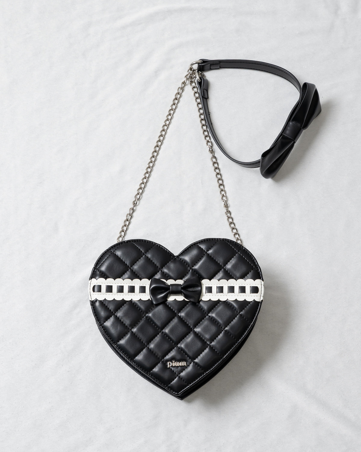 カラー:ブラック