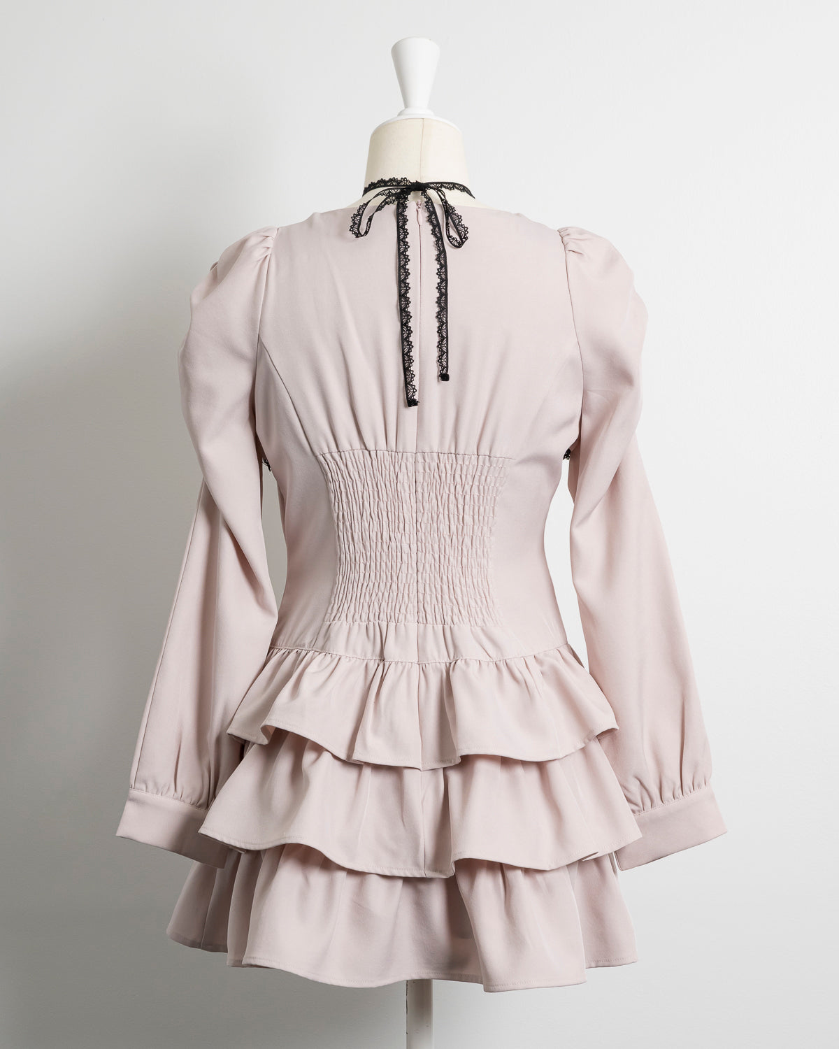 フロントリボンティアードミニワンピース