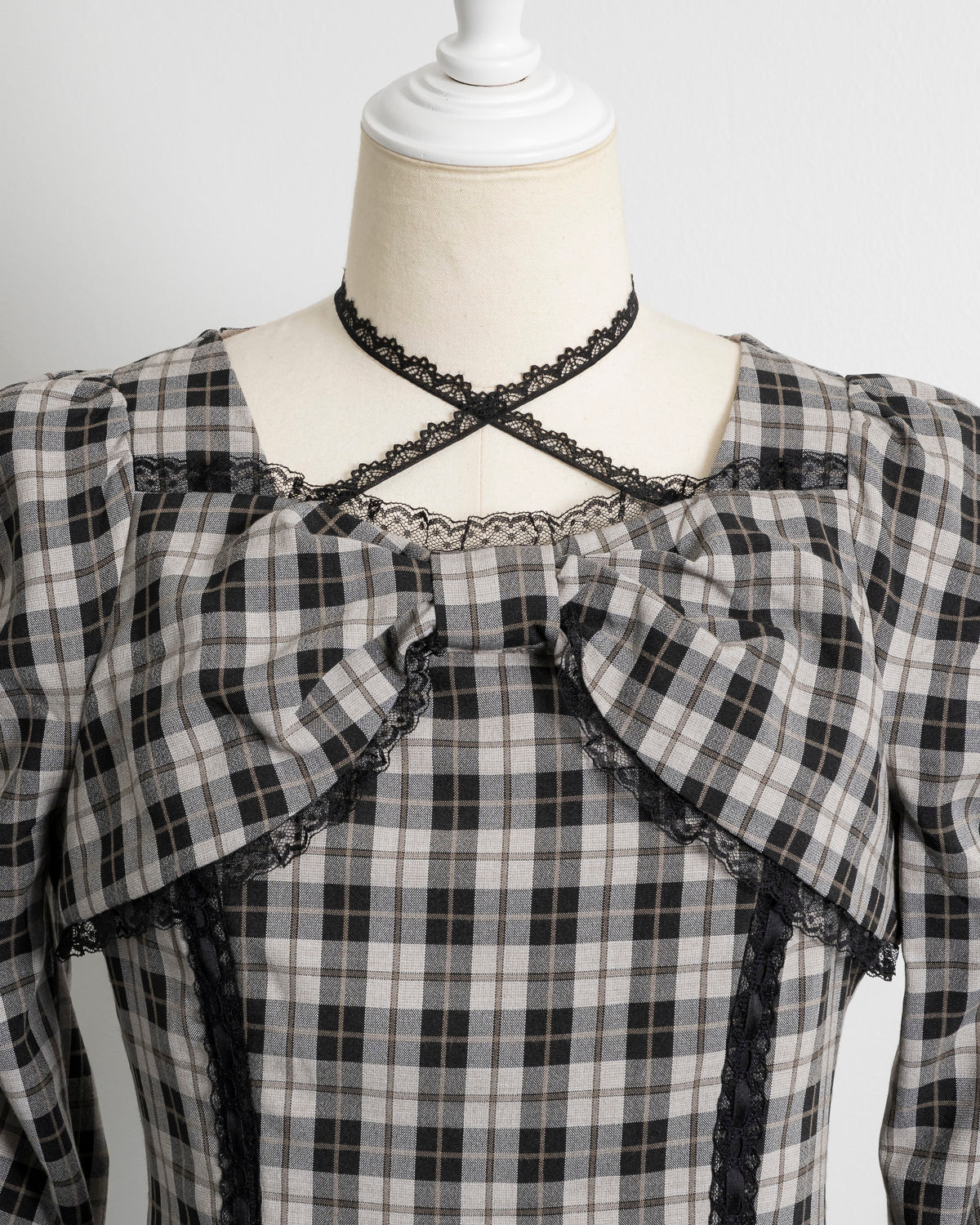 フロントリボンティアードミニワンピース