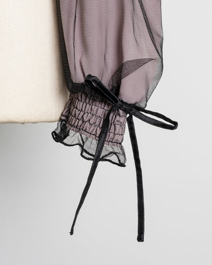 シャーリングチュール長袖フリルブラウス