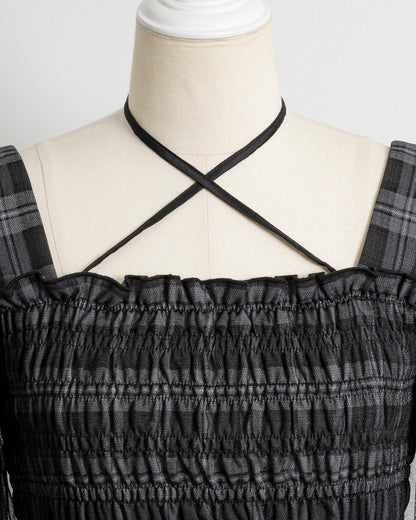 シャーリングチュール長袖フリルブラウス