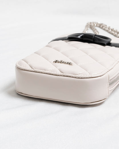 フロントリボンキルティングフォンホルダー