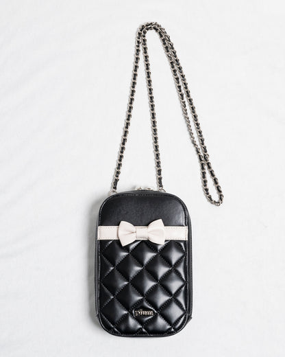 カラー：ブラック×ピンク