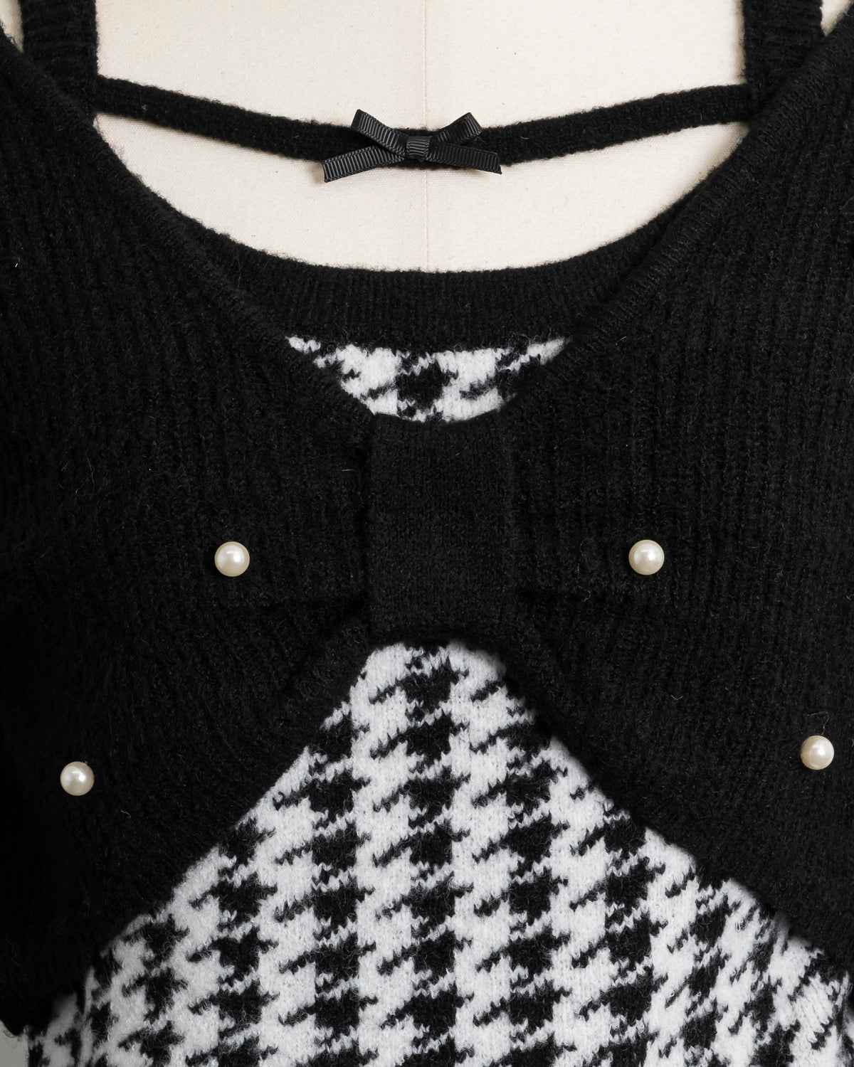 リボンレイヤード千鳥柄ニットワンピ – pium