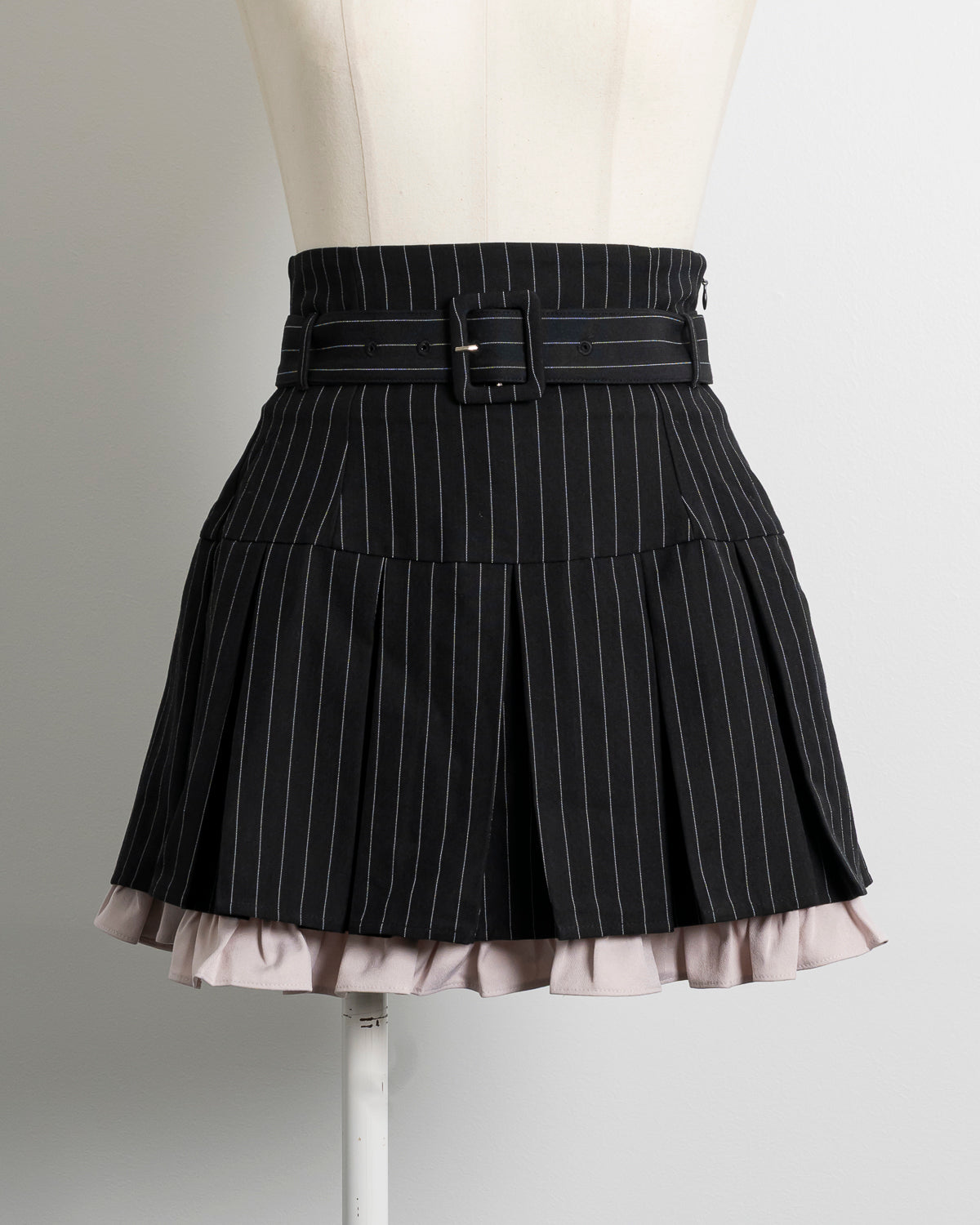 カラー：ブラックストライプ