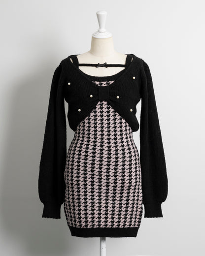 カラー：ブラック×ピンク