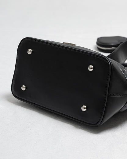 ハートポーチ付きビジューラウンドバッグ