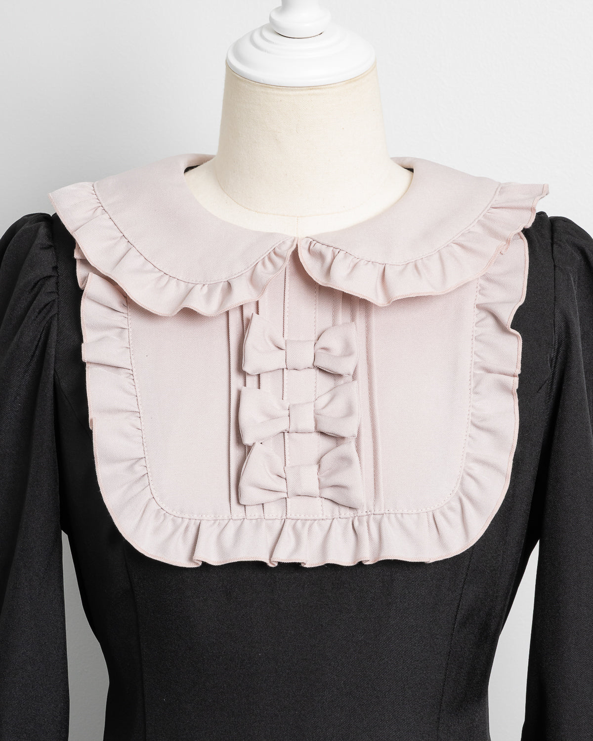 スクエアフリルリボンドーリーワンピース