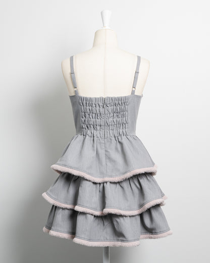 ファー付きティアードジャンパースカート