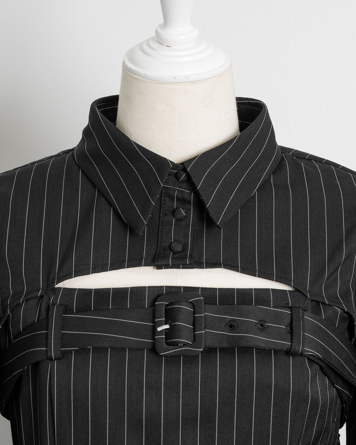 ベルトストライプ長袖ワンピース – pium