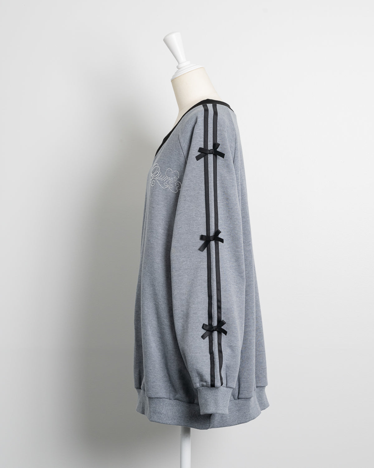 カラー：グレー